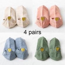Load image into Gallery viewer, 4 Pairs Women Fashion Cute Heart Sock - GoHappyShopin