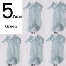 Load image into Gallery viewer, 5Pairs/Lot Women Socks Fashion daisy Flower Japan Ankle Socks - GoHappyShopin
