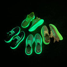 Load image into Gallery viewer, Luminous Daisy Sneakers Women Night Glowing Sport Shoes - GoHappyShopin
