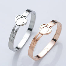 Load image into Gallery viewer, Valentine's Day Bracelet Necklace Heart Shape Concentric Lock Key Couple Sets - GoHappyShopin
