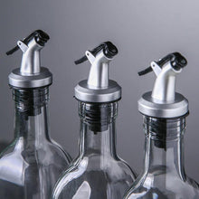 Load image into Gallery viewer, Bottle Rubber Stopper Lock Nozzle Sprayer Liquor Dispenser - GoHappyShopin
