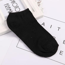 Load image into Gallery viewer, Women Red Heart Cute College Fresh Female Socks Hot Sales - GoHappyShopin
