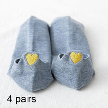 Load image into Gallery viewer, 4 Pairs Women Fashion Cute Heart Sock - GoHappyShopin
