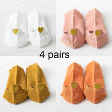 Load image into Gallery viewer, 4 Pairs Women Fashion Cute Heart Sock - GoHappyShopin
