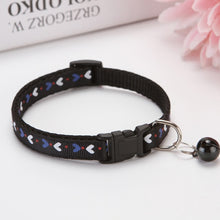 Load image into Gallery viewer, 3/5m Durable Leash Automatic Retractable Nylon Lead Extension For Dogs - GoHappyShopin
